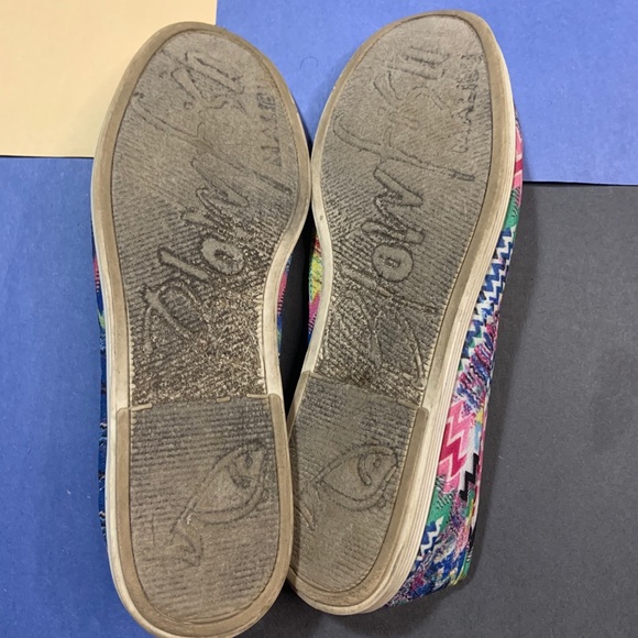 Blowfish Malibu Multicolor Aztec Design flat sz 8 - Picture 4 of 5